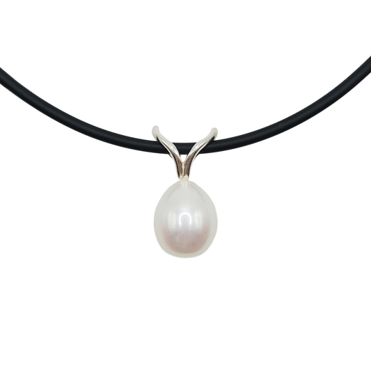 Fishtail Pendant