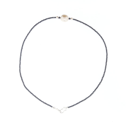 Brigitte Black Spinel